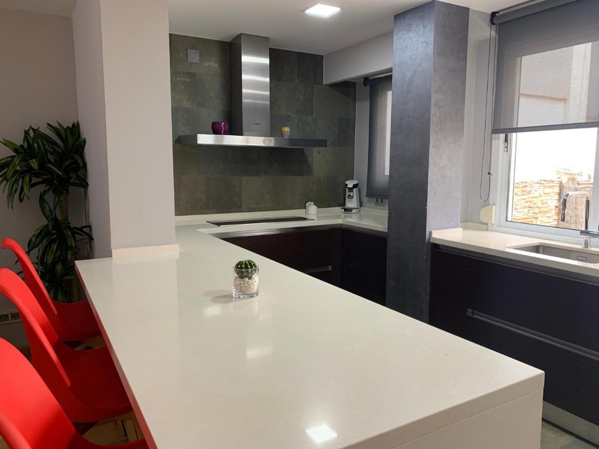 Luxury Apartment Mercat Central Tarragona Buitenkant foto
