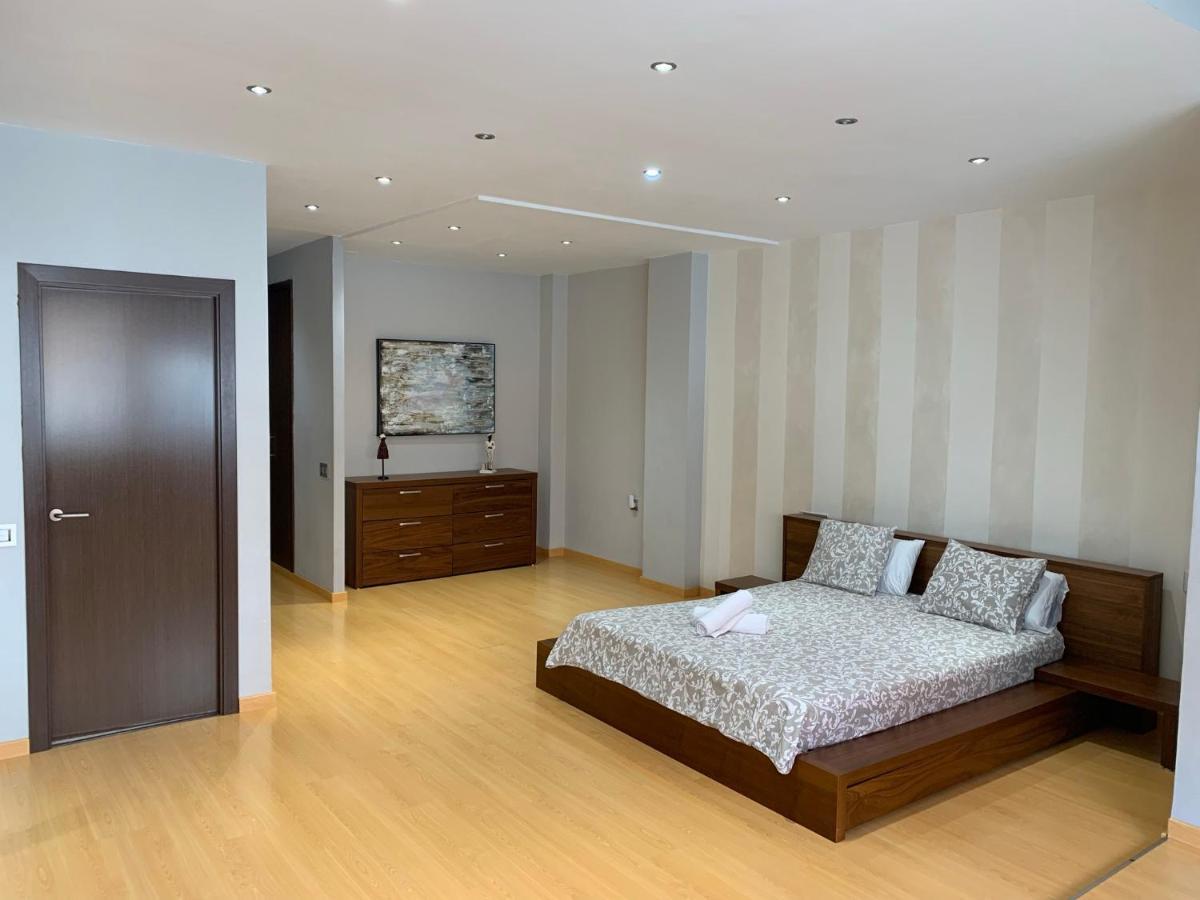 Luxury Apartment Mercat Central Tarragona Buitenkant foto