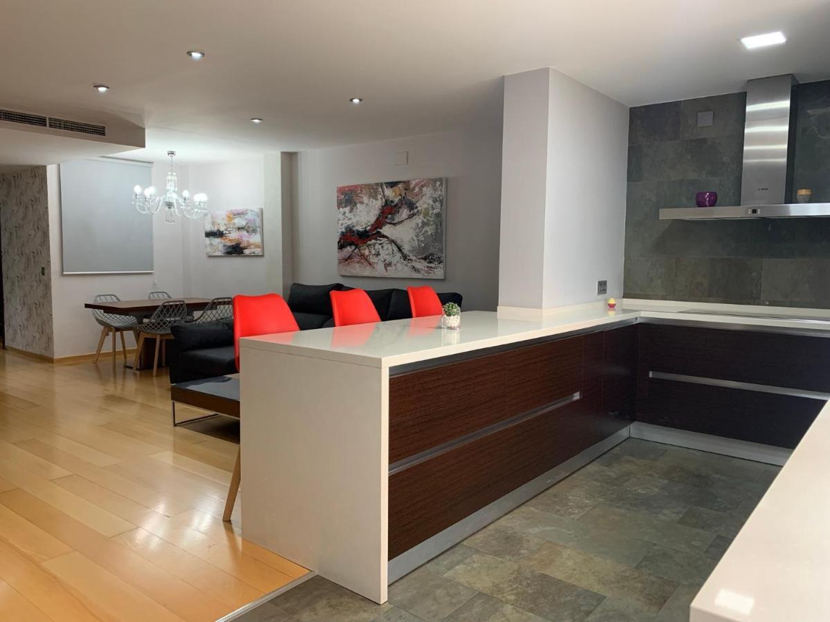 Luxury Apartment Mercat Central Tarragona Buitenkant foto